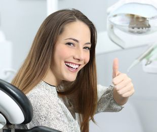 Descubre los beneficios de los implantes dentales