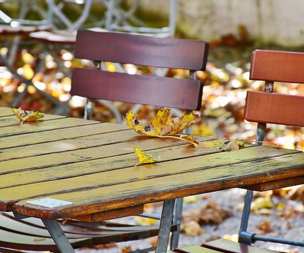 Los materiales más demandados para sillas y mesas de jardín