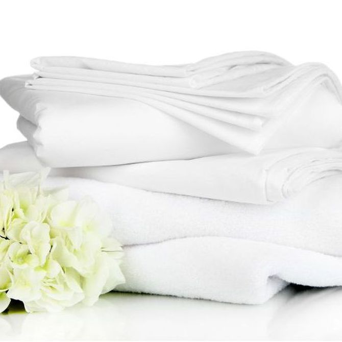 Las toallas y las sábanas, siempre blancas