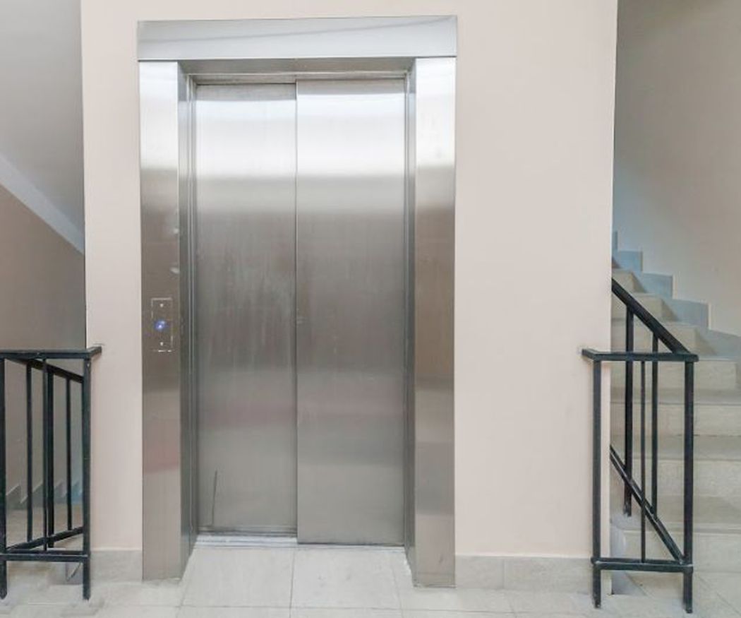 ¿Cuáles son las ventajas de los ascensores hidráulicos?