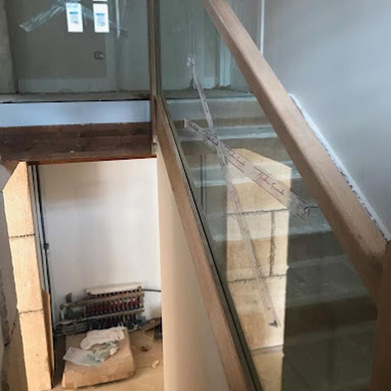 Escaleras acristaladas: Servicios de Cristalería Fernando