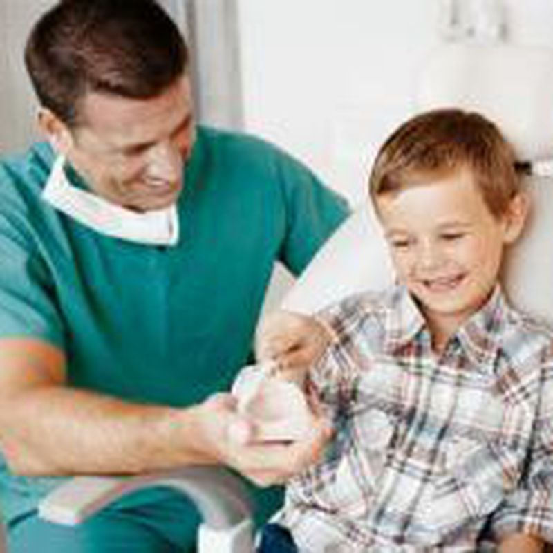 Higiene bucodental niños: Especialidades de CEO Centro de Especialidades Odontológicas