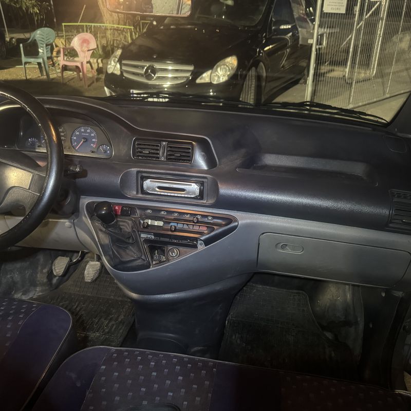 Citroën Jumpy 2.0 hdi 100 cv del 2003 con 260.000 km: Stock de Vehículos de El Truekke