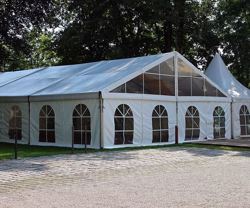 Los tipos de carpas que puedes elegir para una boda