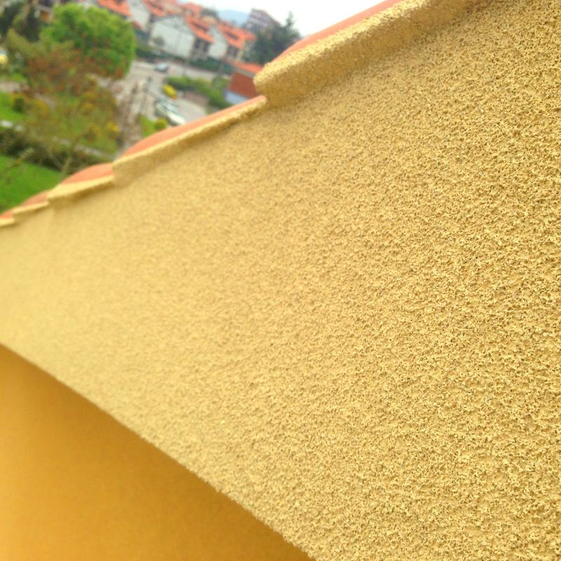 Excelentes acabados de fachadas con corcho proyectado Cantabria-Santander
