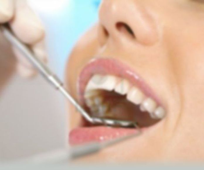 Periodoncia: Tratamientos de CLIESDENT - Clínica de Especialistas Dentales