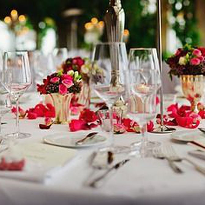 Banquete de boda de día o de noche: ¿cuál es la mejor opción?