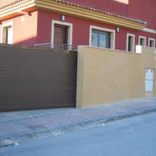 Automatismos Murcia - Instalación de puertas correderas residenciales