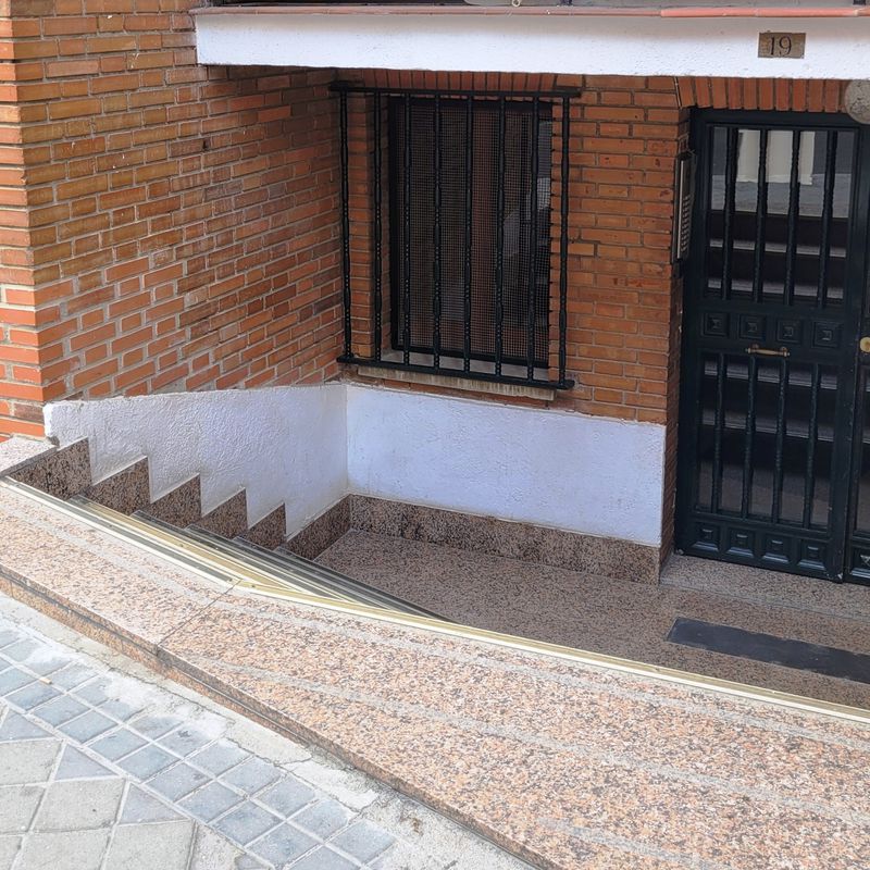 Trastero de 11,5 m² en calle Vereda del Carmen, junto a calle de Alcalá:  de Vicente Palau Jiménez - Agente Inmobiliario