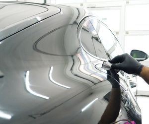 ¿Pequeños arañazos en tu coche? Así puede convertirse en un gran problema si no lo reparas a tiempo