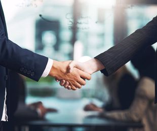 Cómo optimizar los costes laborales con una gestoría profesional