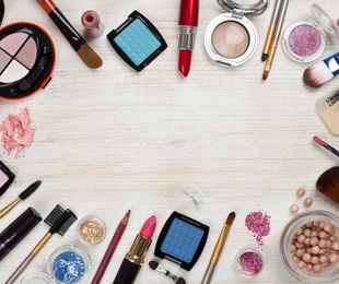 Descubre el arte del maquillaje profesional con cursos especializados