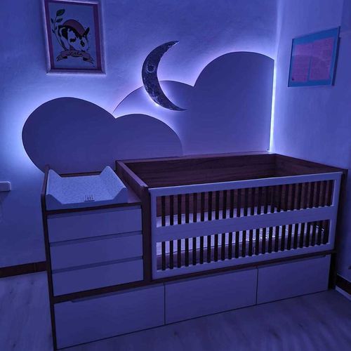 Decoración para pared con luces led.