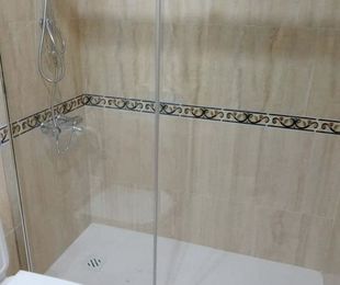 "STOP CAIDAS " Instalación de  ducha antideslizante