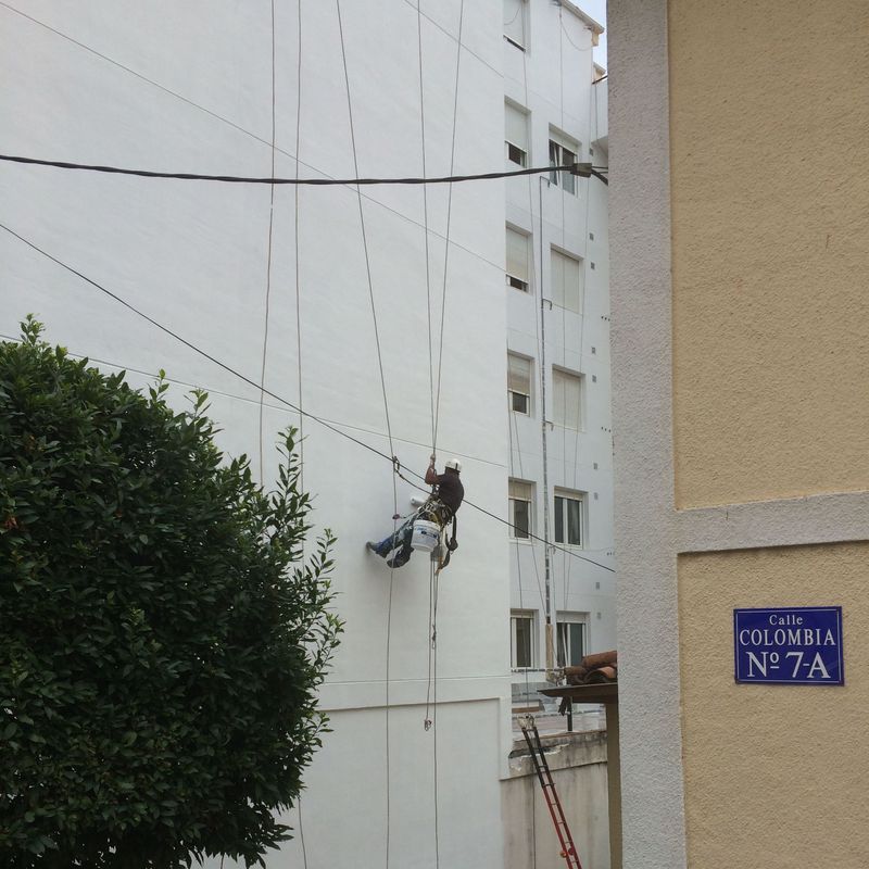 Trabajos verticales en Santander.