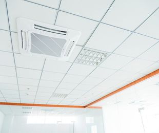 ¿Qué hacer si se estropea el aire acondicionado en la oficina?