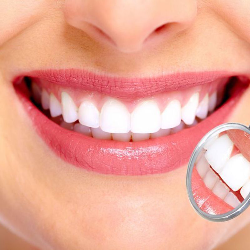 Periodoncia: Servicios de Clínica Sasermed Dental Buhaira