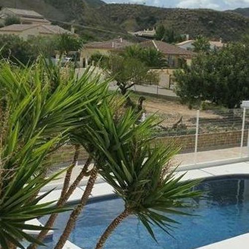 Mantenimiento de piscinas y jardines en urbanizaciones de Almería