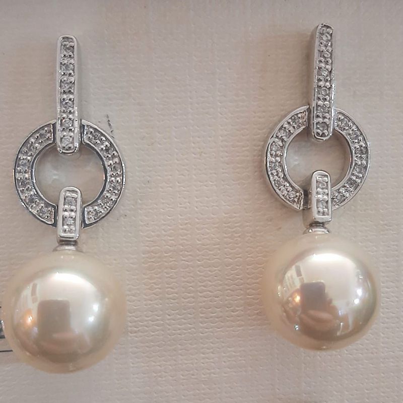 Pendientes de perlas: Catálogo de Joyería Izquierdo