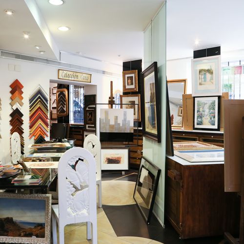 Enmarca tus cuadros en Cano 1907 en Madrid