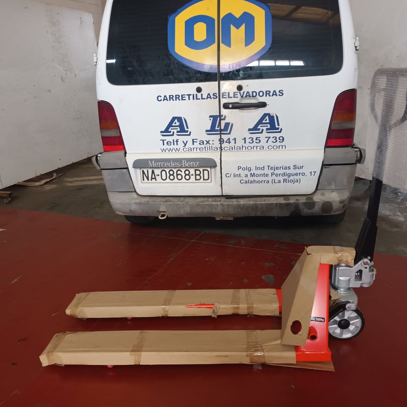 transpaleta manual tipo frutera: Maquinaria de ocasión de Carretillas Elevadoras A.L.A., S.L.