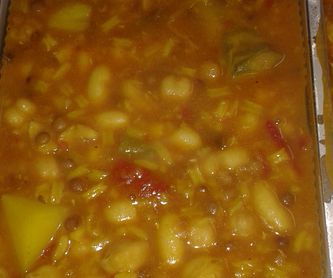 1 Guiso de Sepia con Patatas y Aletria.: Menú Sábado 25 Marzo. de La Olla