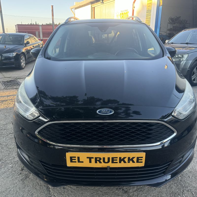 Ford c Max 1.2 i turbo 110 cv del 2016 7 plazas tan solo 116.000 km: Stock de Vehículos de El Truekke
