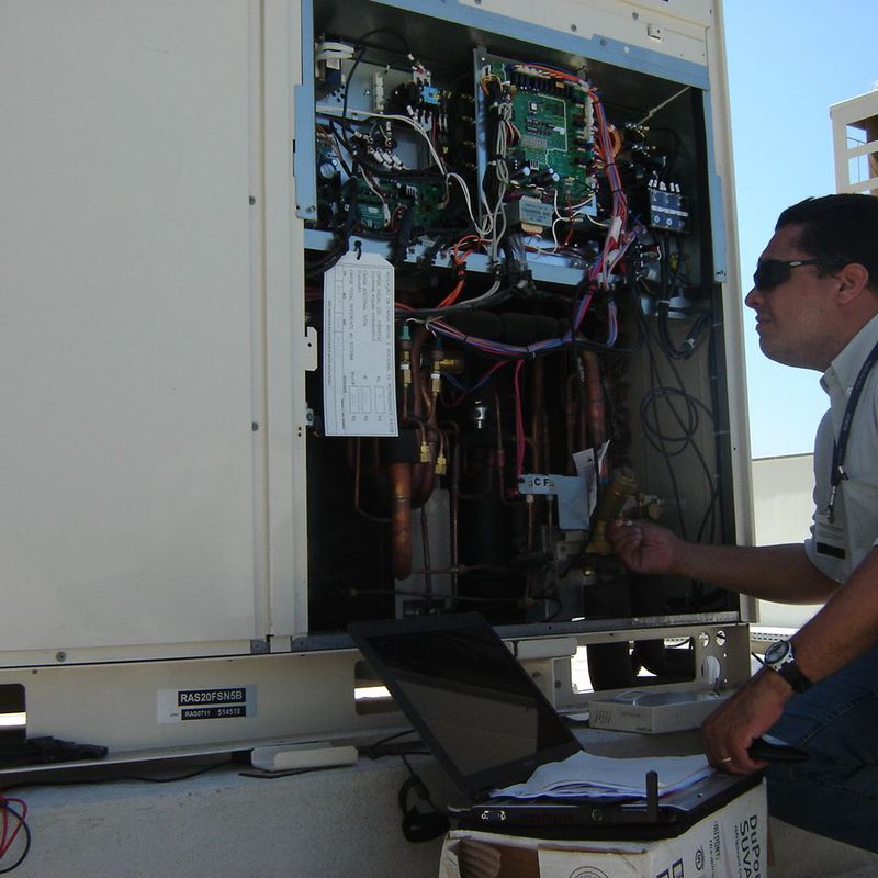 Recarga de gas refrigerante: Servicios de Tecnoclima Sant Feliu