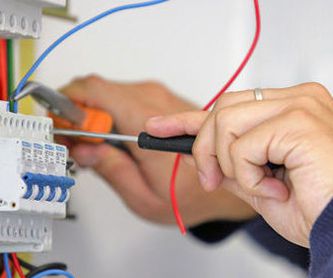 Circuitos cerrados de TV: Servicios de Instalaciones Eléctricas Davó