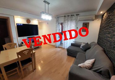 Piso en c/. Ibor, 2 habitaciones y 2 baños. Reformado, para entrar a vivir