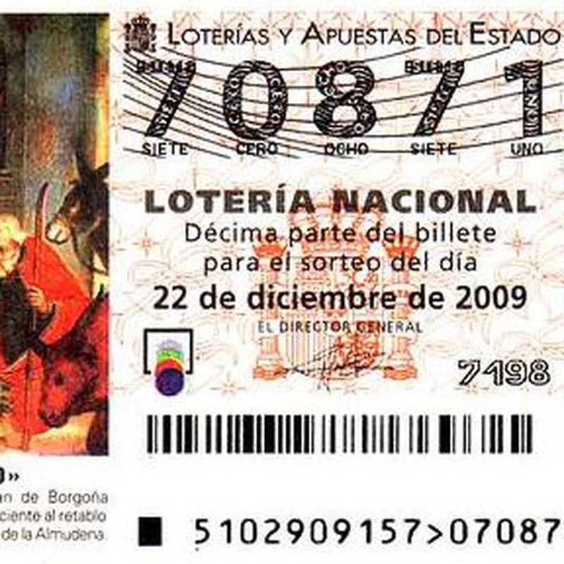 Lotería de Navidad: Servicios de Administración de Loterías nº 13 Pz. Santa Catalina