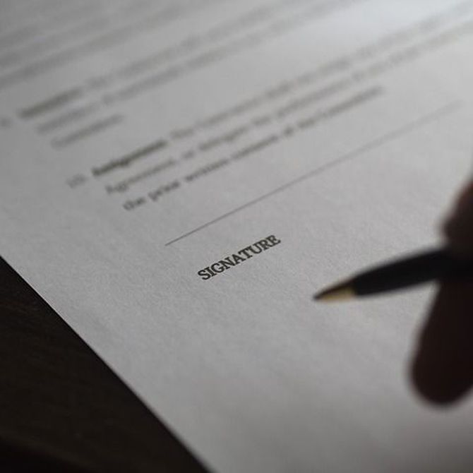 Características de un contrato de relevo