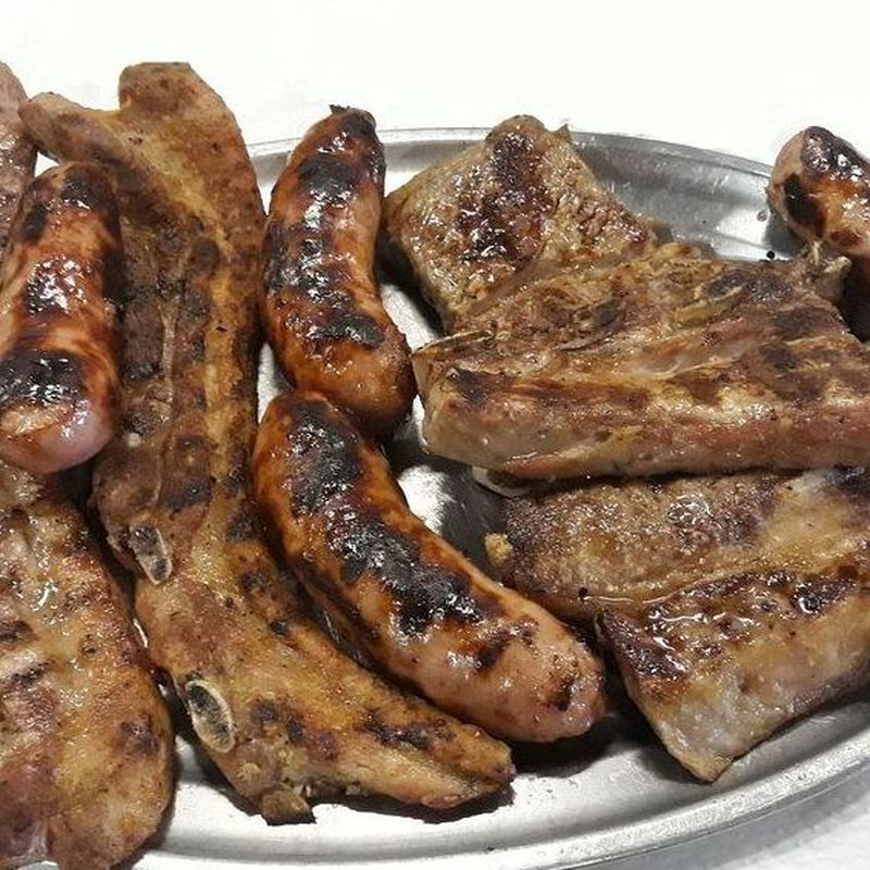 Carnes a la brasa de Parrillada Buenos Aires