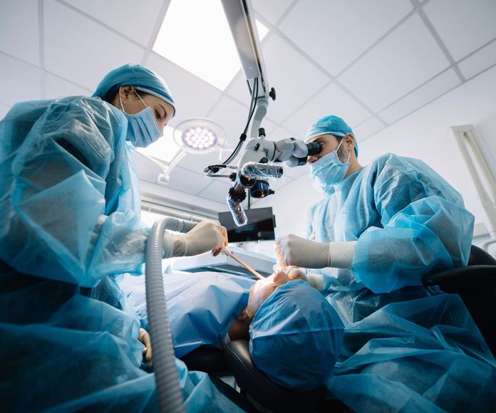Cirugía oral: Tratamientos de Trabajamos con las principales mutuas y aseguradoras de salud