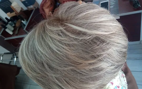 Trabajo de mechas babyligth y terminado con barros