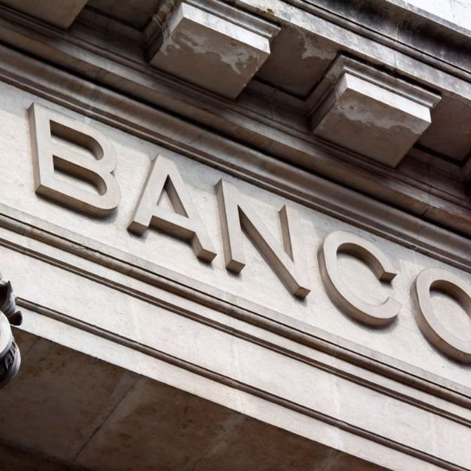 Reclamar al banco y la importancia del derecho bancario