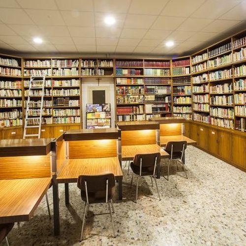 Biblioteca de la residencia de estudiantes en Barcelona