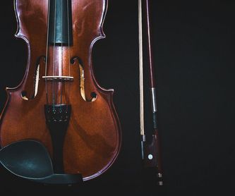 Cuerdas de violín: Productos y servicios de PENTAGRAMA