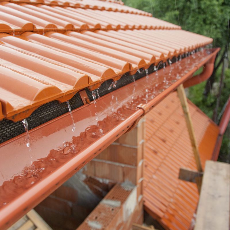 Limpieza y reparación de tejados y canalones: Servicios de Urola Iturgintza