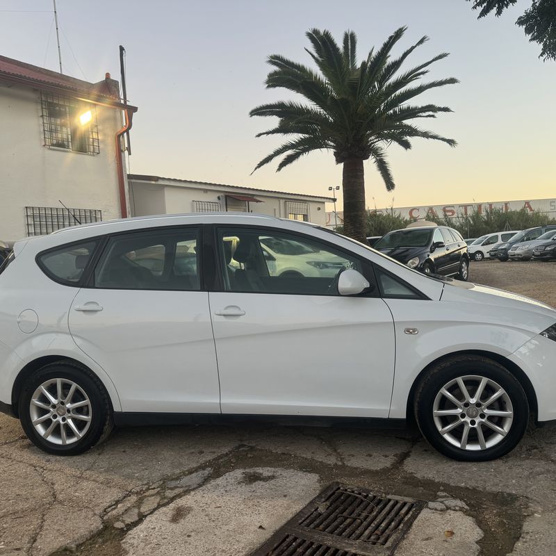 Seat Altea Xl 1.9 tdi 105 cv del 2012 con tan solo 199.000 km: Stock de Vehículos de El Truekke
