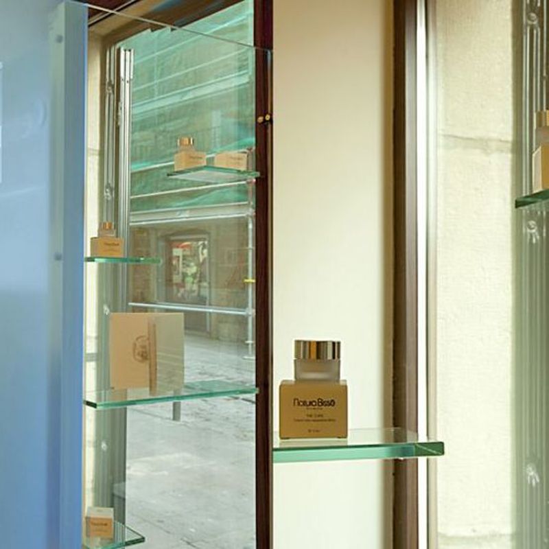 Mueble auxiliar en vidrio: Productos y servicios  de Cristalería eki