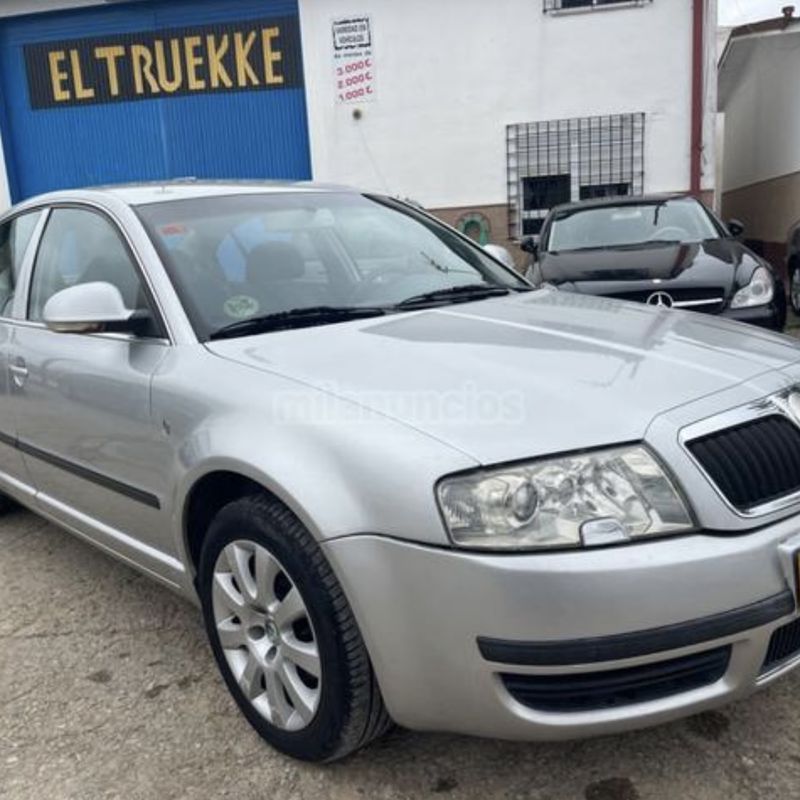 Skoda súper b 1.9 tdi 115 cv del 2008 con 319.000 km: Stock de Vehículos de El Truekke