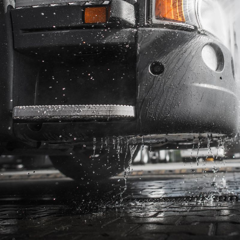 Lavado y engrase: Servicios de Neumáticos Zafra