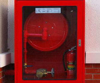 Extintores: Servicios de D. P. C. Protección contra incendios