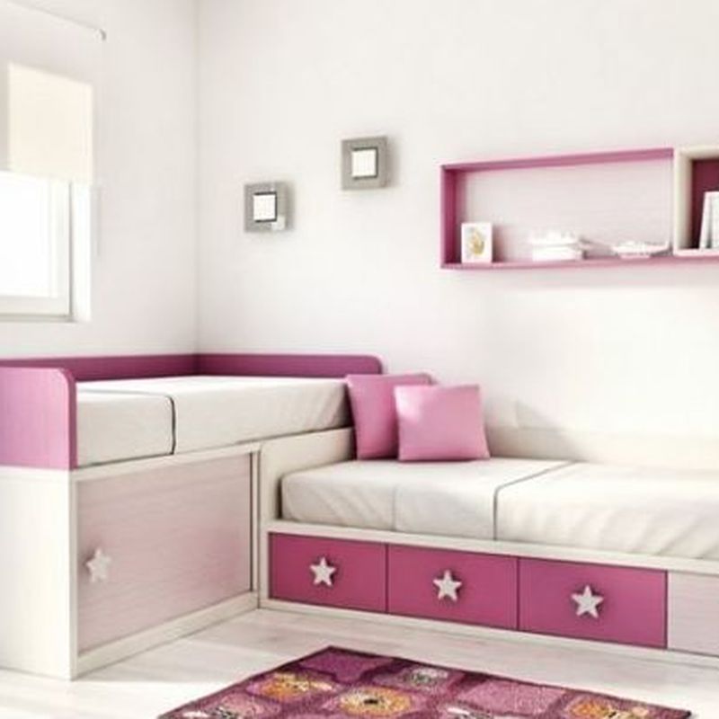 Dormitorio infantil blanco y rosa