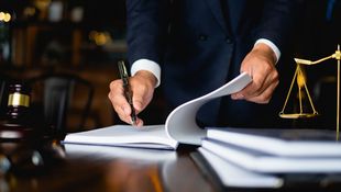 Imagen de Servicios - Procurador  Manuel Serna Espinosa