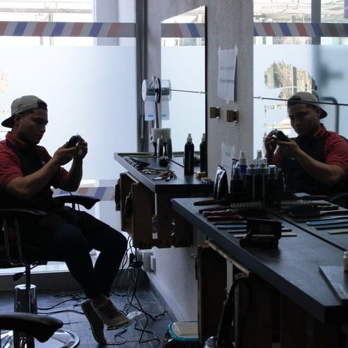Peluquería barbería en Segovia | Scrawler Barber Shop