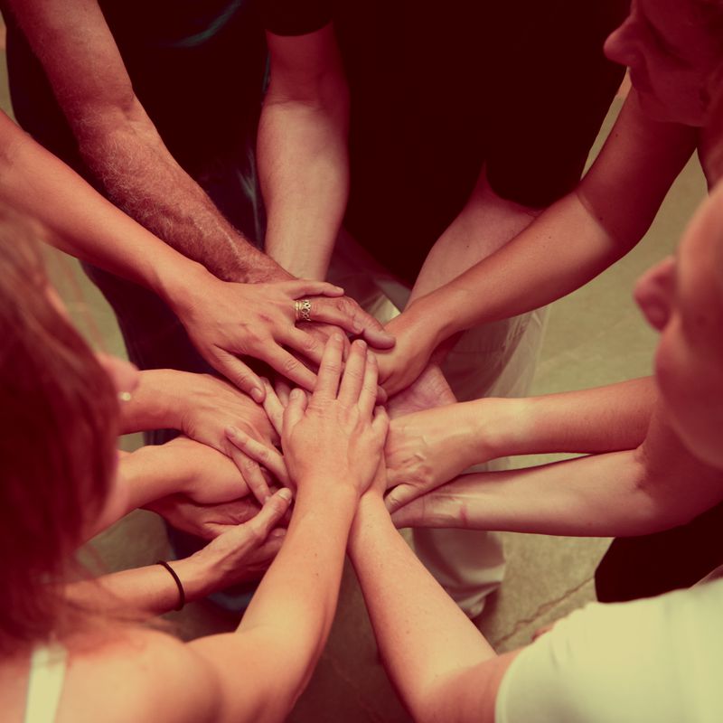 Iniciación al Masaje Californiano Integrativo 30 sep, 1, 2 oct 2022: Servicios de Terapia Gestalt Integrativa