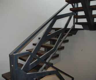Escaleras de hierro para exterior: Productos y servicios de Diluman