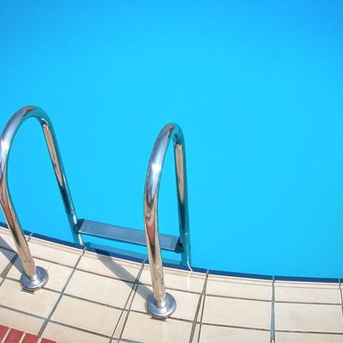 Cómo mantener la higiene de tu piscina